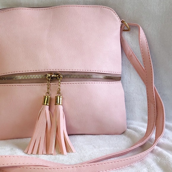 Handbags - NWT Pink Crossbody Purse with front zipper pocket